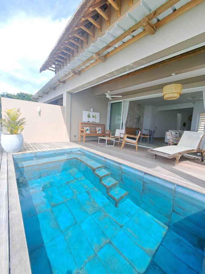 Hébergement de vacances Luxury Beachfront With Private Pool - Jolly's Rock